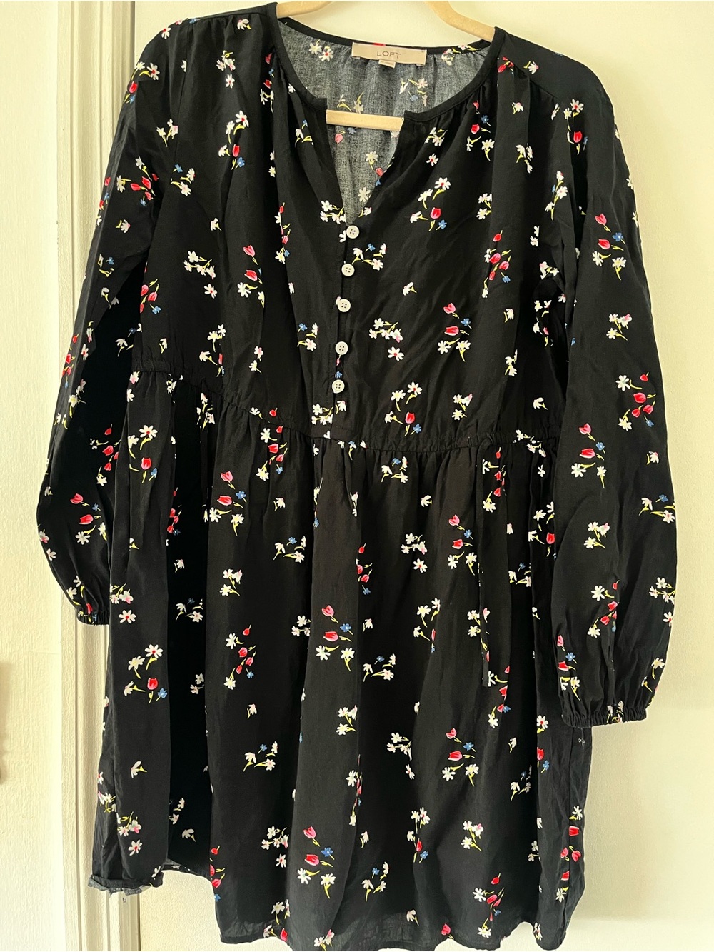 LOFT Black Long-Sleeve Floral Button-Front Dress